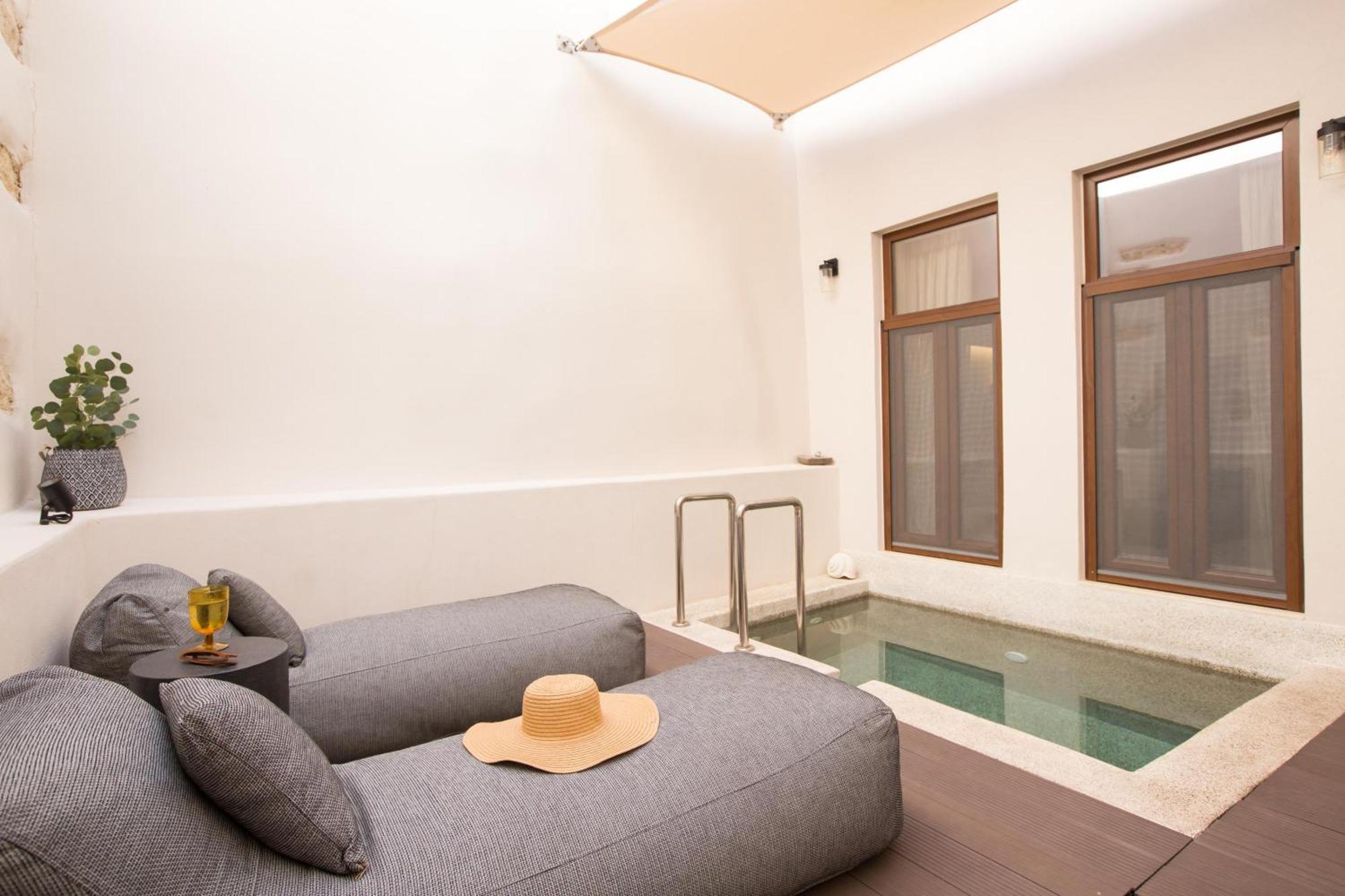 Le Bijou Luxury Suites Rethymno Esterno foto