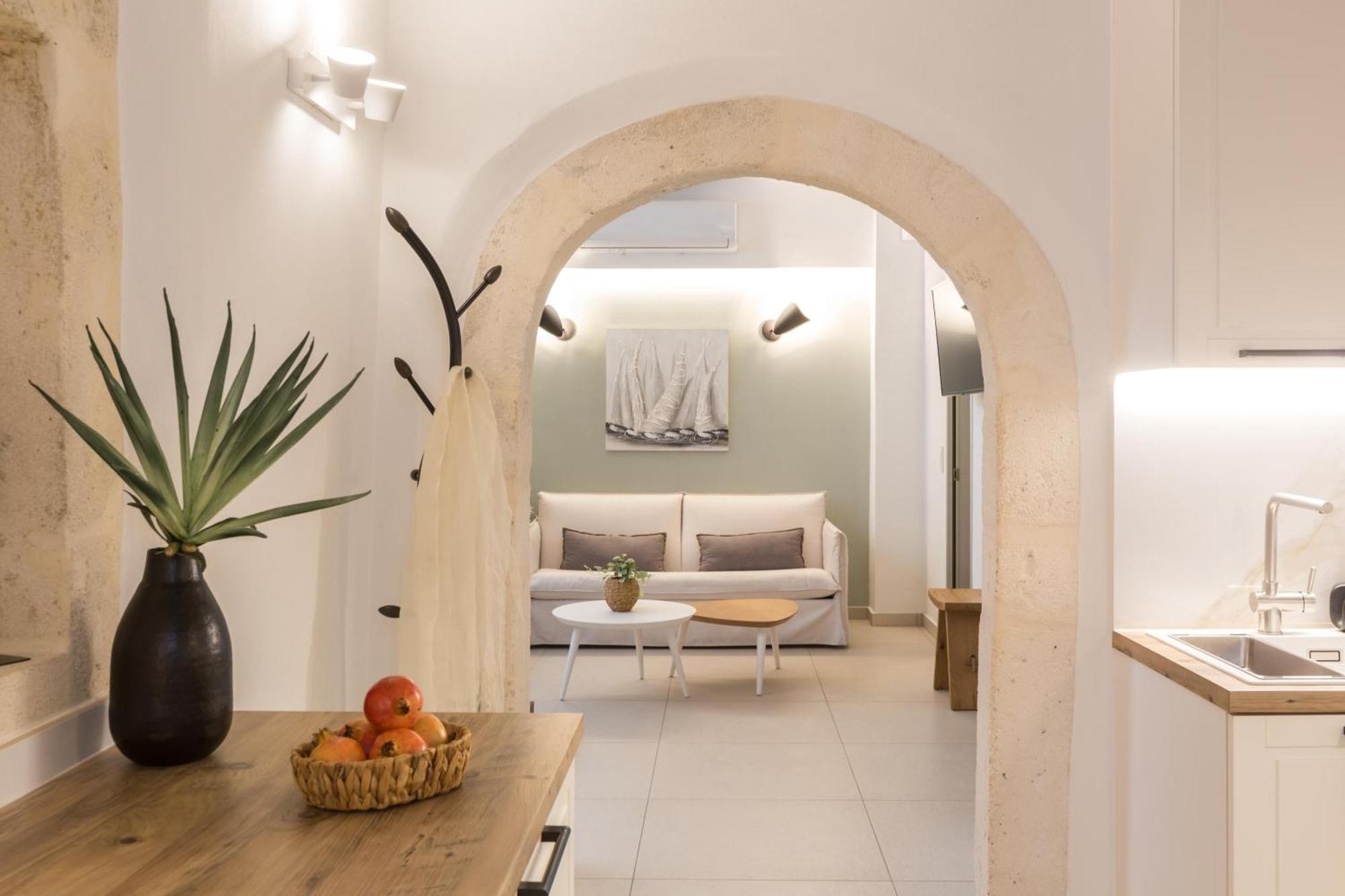Le Bijou Luxury Suites Rethymno Esterno foto