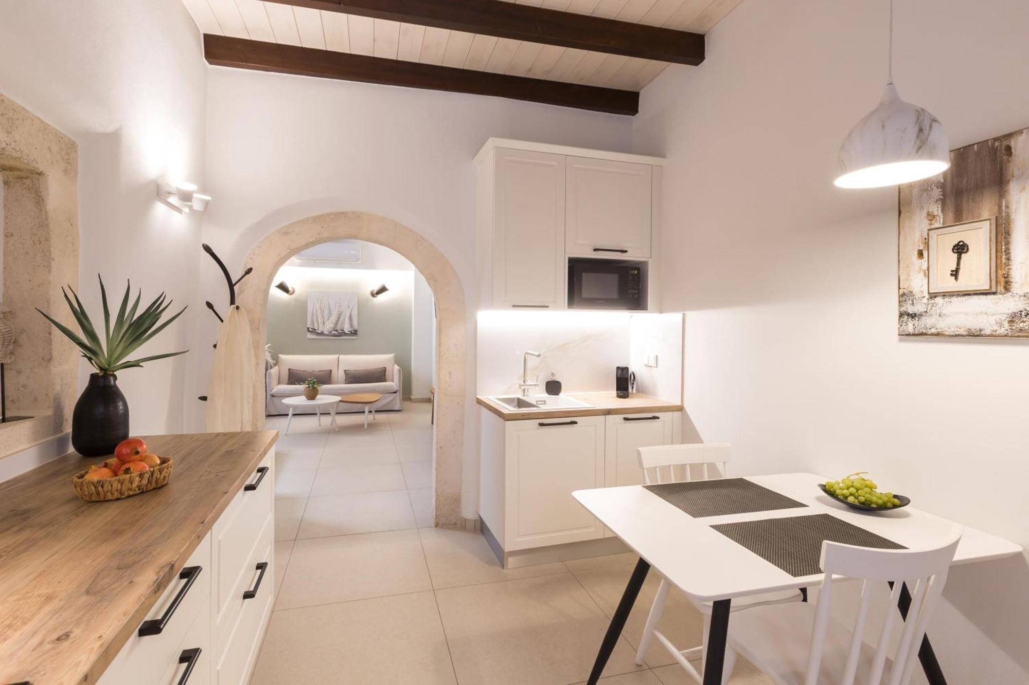 Le Bijou Luxury Suites Rethymno Esterno foto